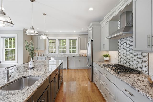 440 Concord Road, Bedford, MA 01730