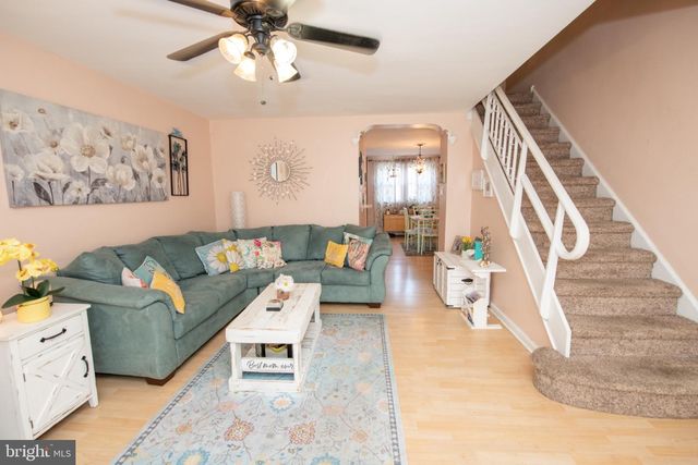 7908 LEONARD ST, Philadelphia, PA 19152