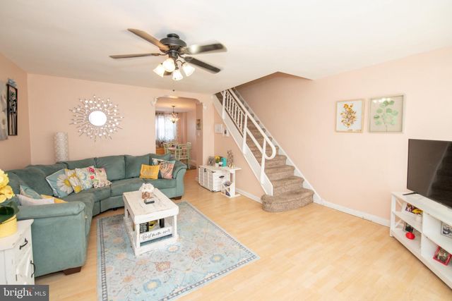 7908 LEONARD ST, Philadelphia, PA 19152
