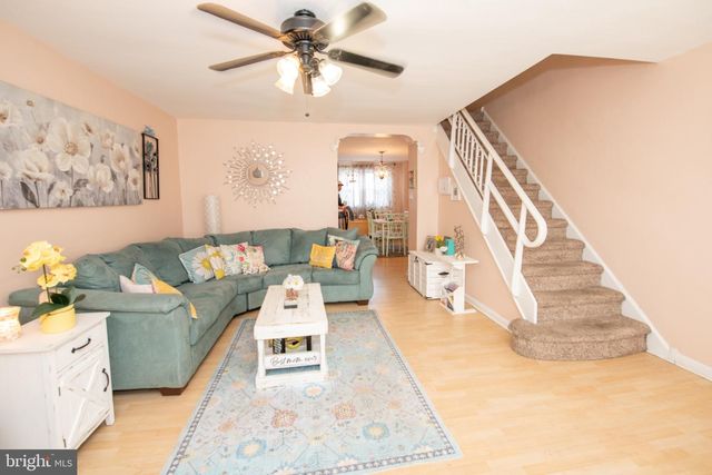 7908 LEONARD ST, Philadelphia, PA 19152