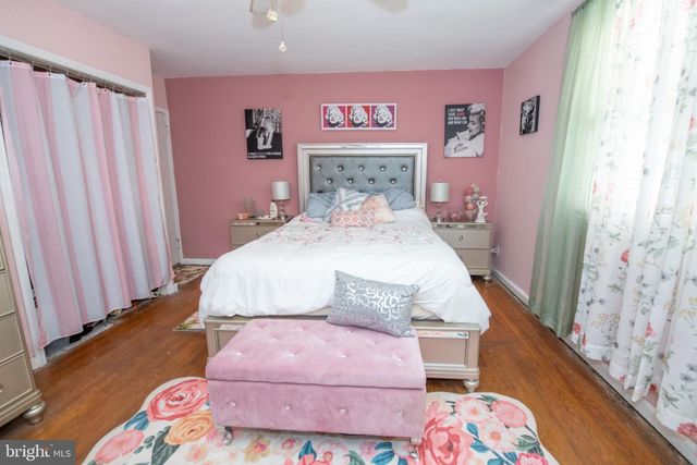 7908 LEONARD ST, Philadelphia, PA 19152