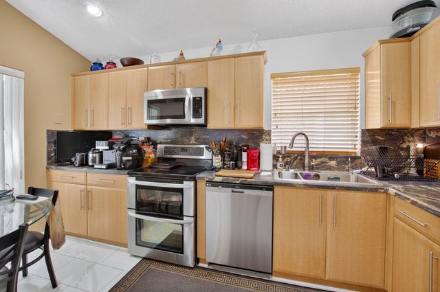 13620 Weyburne Drive, Delray Beach, FL 33446