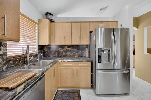 13620 Weyburne Drive, Delray Beach, FL 33446