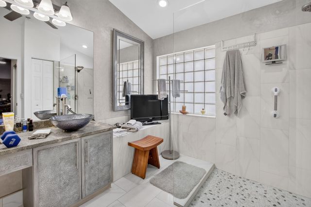 13620 Weyburne Drive, Delray Beach, FL 33446