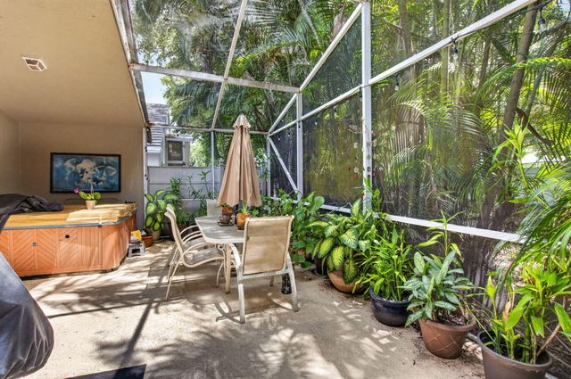 13620 Weyburne Drive, Delray Beach, FL 33446