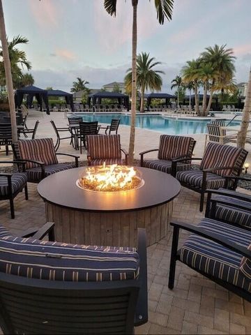 13620 Weyburne Drive, Delray Beach, FL 33446