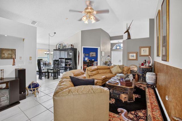 13620 Weyburne Drive, Delray Beach, FL 33446