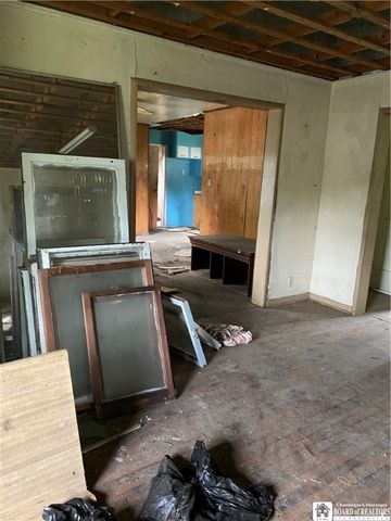 915 North Main Street, Jamestown, NY 14701