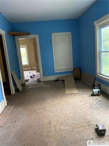 915 North Main Street, Jamestown, NY 14701