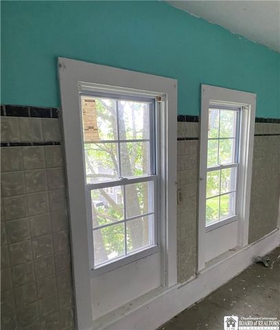 915 North Main Street, Jamestown, NY 14701