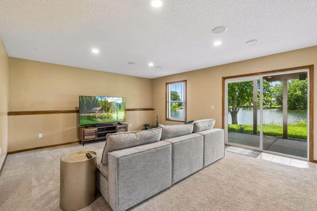 10917 Nassau Circle NE, Blaine, MN 55449