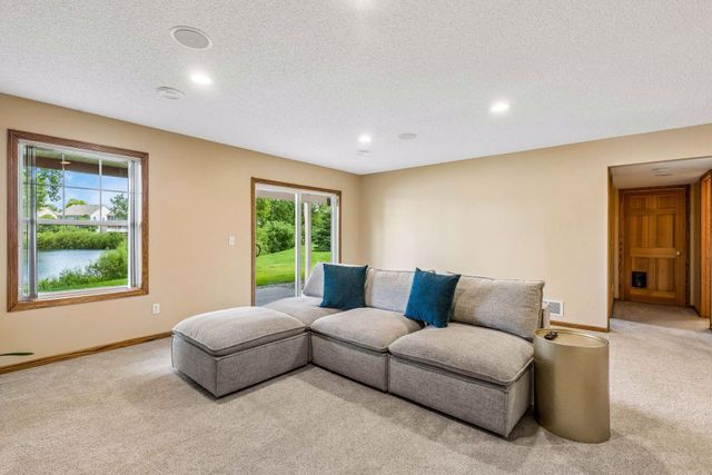 10917 Nassau Circle NE, Blaine, MN 55449