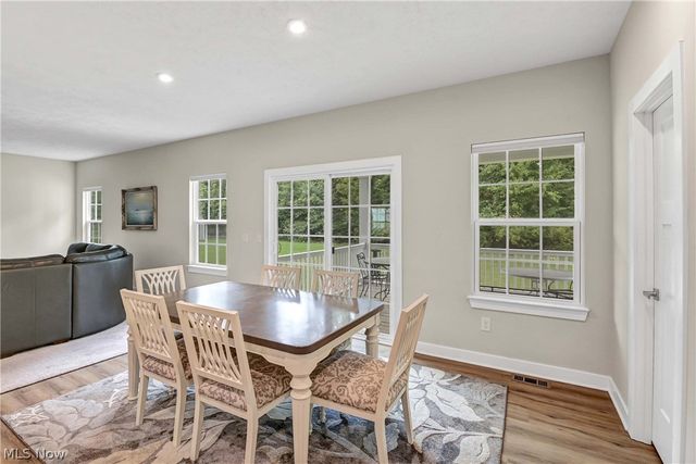 35405 Crystal Creek Court, Grafton, OH 44044