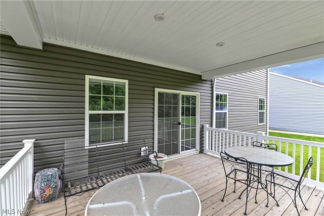 35405 Crystal Creek Court, Grafton, OH 44044