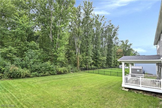 35405 Crystal Creek Court, Grafton, OH 44044