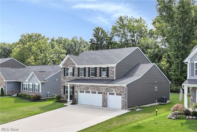 35405 Crystal Creek Court, Grafton, OH 44044