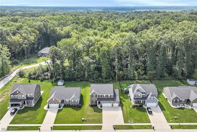35405 Crystal Creek Court, Grafton, OH 44044