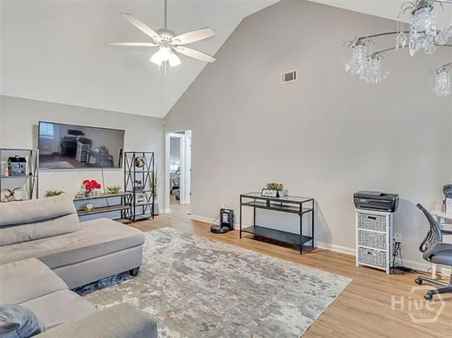 118 Blaine Court, Savannah, GA 31405