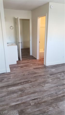 5126 Golden A, Las Vegas, NV 89119