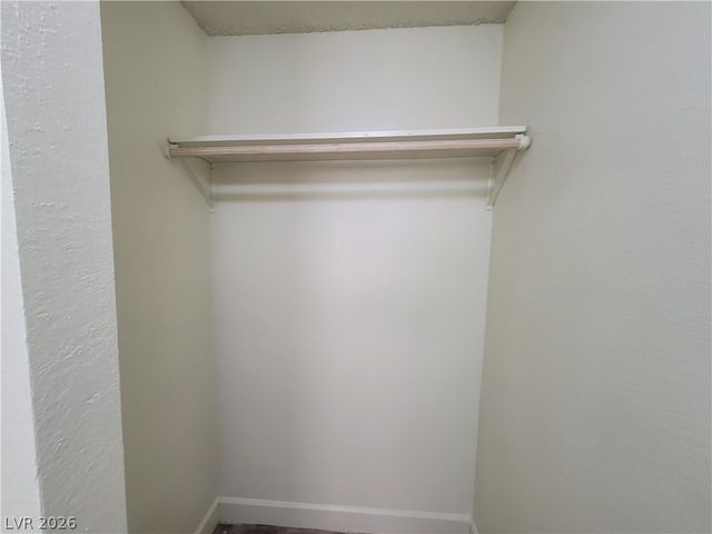 5126 Golden A, Las Vegas, NV 89119