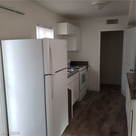5126 Golden A, Las Vegas, NV 89119