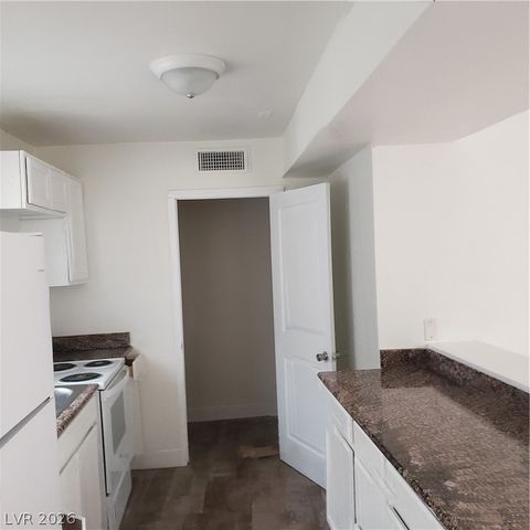 5126 Golden A, Las Vegas, NV 89119