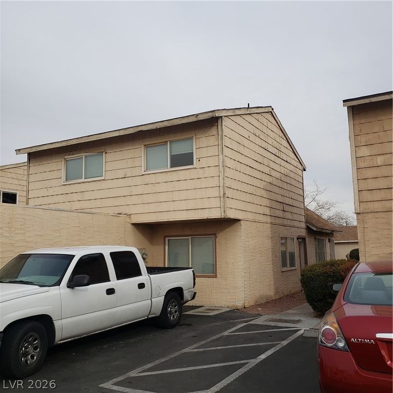 5126 Golden A, Las Vegas, NV 89119