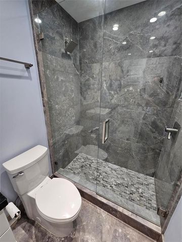 5770 Coach House Circle F, Boca Raton, FL 33486
