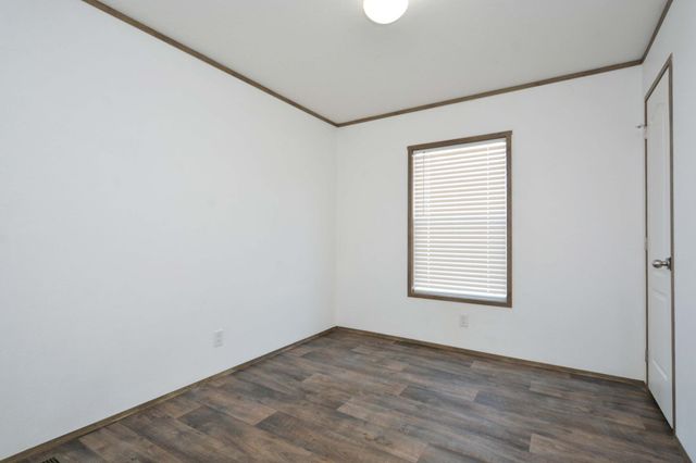 1368 96th Lane NE, Blaine, MN 55434