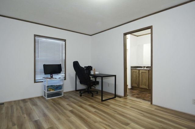 1368 96th Lane NE, Blaine, MN 55434