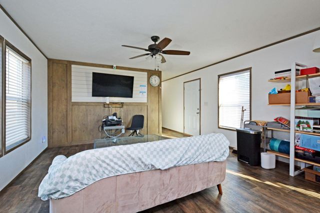 1368 96th Lane NE, Blaine, MN 55434