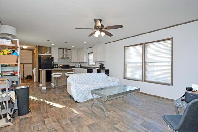 1368 96th Lane NE, Blaine, MN 55434