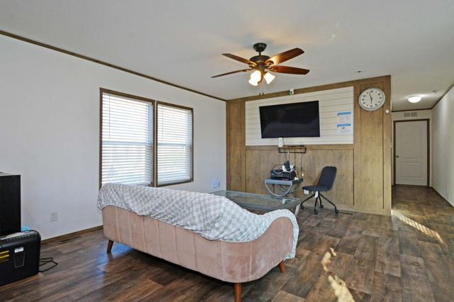 1368 96th Lane NE, Blaine, MN 55434