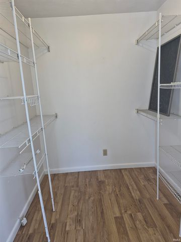 410 Barbie Street, South Bend, IN 46614