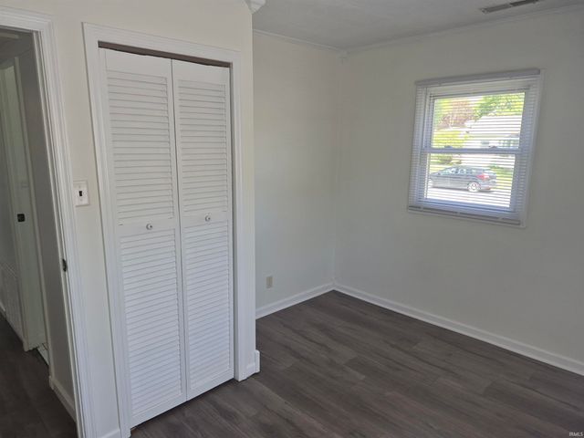 410 Barbie Street, South Bend, IN 46614