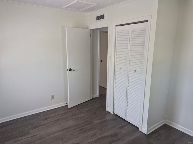 410 Barbie Street, South Bend, IN 46614