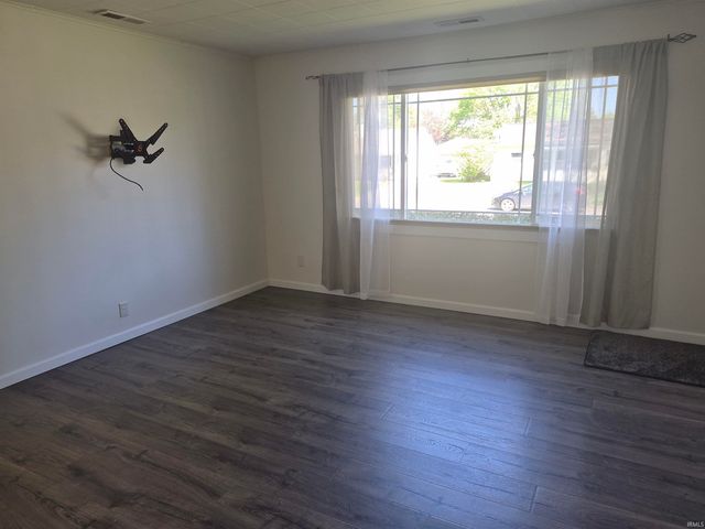 410 Barbie Street, South Bend, IN 46614