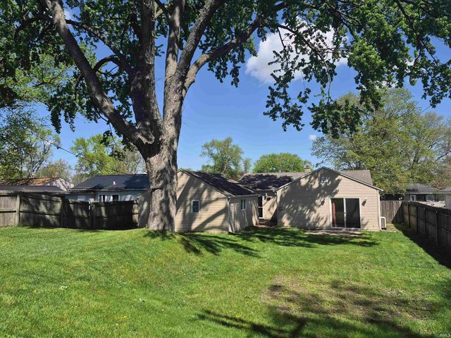 410 Barbie Street, South Bend, IN 46614