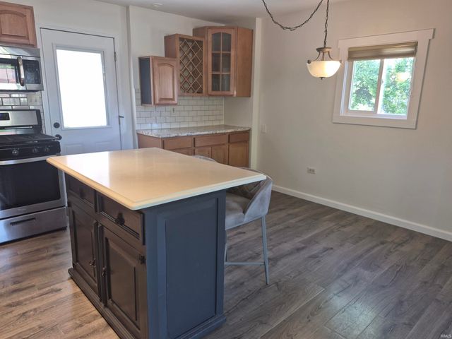 410 Barbie Street, South Bend, IN 46614