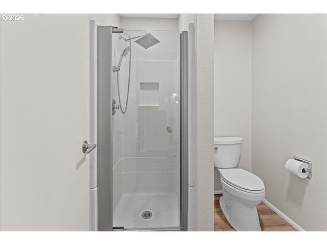 2105 Ne 136TH Ave, Vancouver, WA 98684