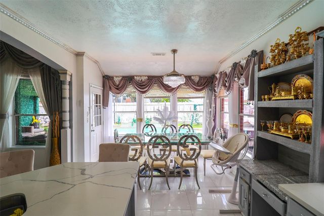 11731 Cobblestone Point Drive, Sugar Land, TX 77498