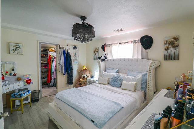 11731 Cobblestone Point Drive, Sugar Land, TX 77498