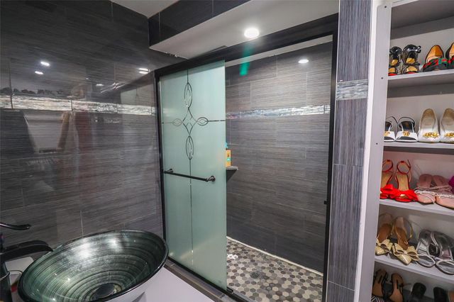 11731 Cobblestone Point Drive, Sugar Land, TX 77498