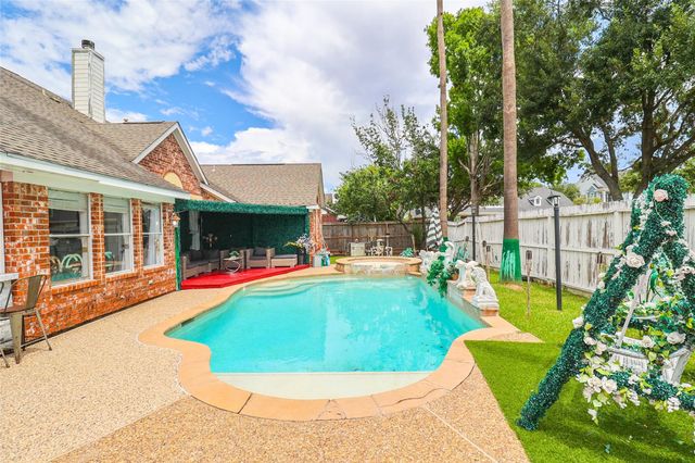 11731 Cobblestone Point Drive, Sugar Land, TX 77498