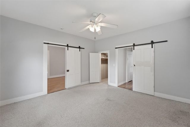443 S Madison ST, La Grange, TX 78945