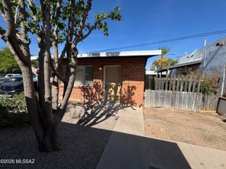 4418 E Lee Street, Tucson, AZ 85712