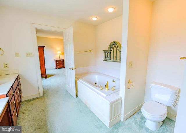 7319 HILLTOP DR, Frederick, MD 21702