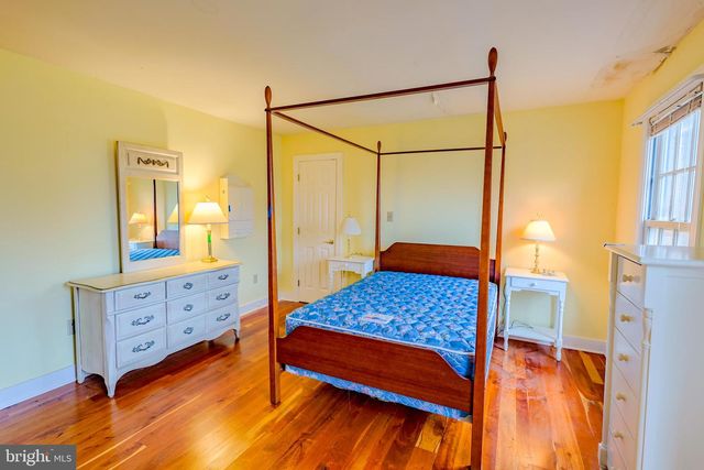 7319 HILLTOP DR, Frederick, MD 21702