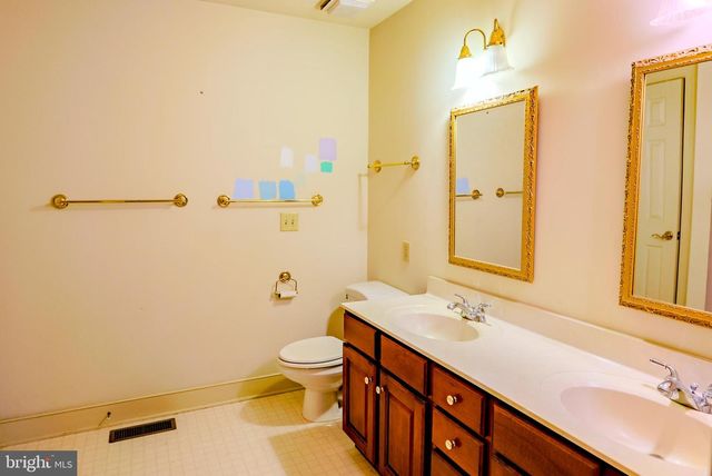 7319 HILLTOP DR, Frederick, MD 21702