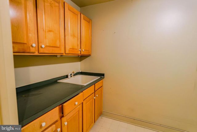 7319 HILLTOP DR, Frederick, MD 21702